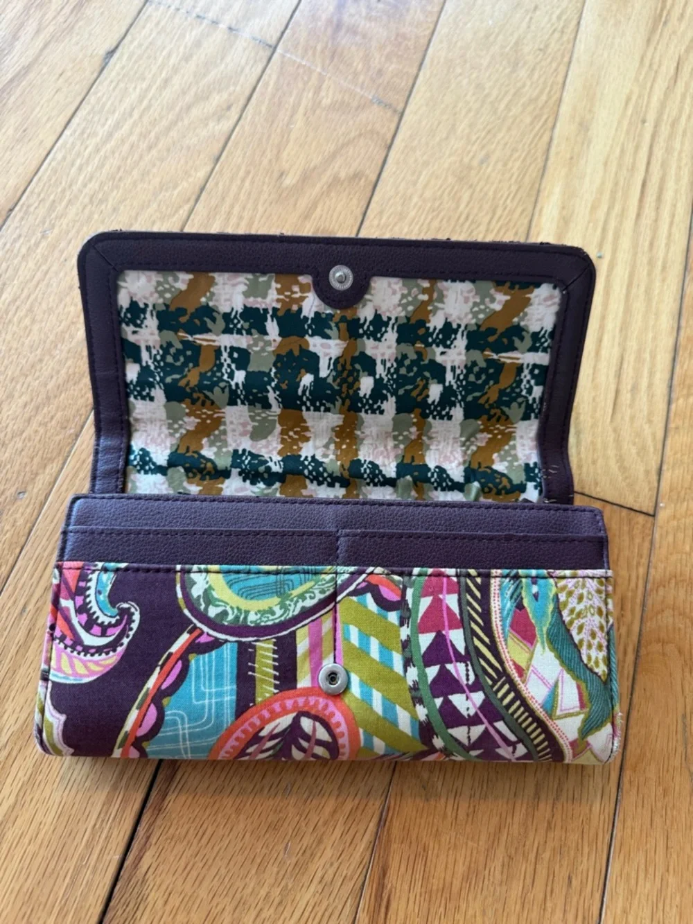 Vera Bradley Purple Paisley Zip-Around Wallet with Teal & Coral Accents - Picture 5 of 7